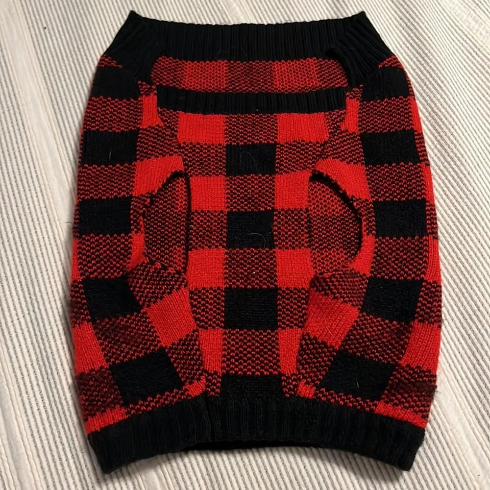 Buffalo Check Dog Sweater - Never worn